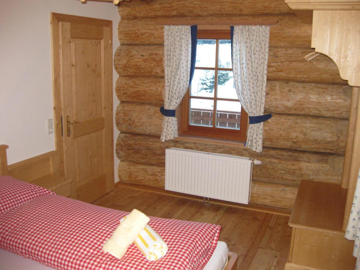 Bärenhütte Tröpolach-Nassfeld Jenig Exterior foto